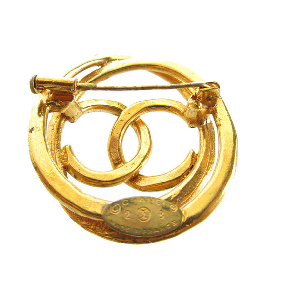 CHANEL Gold Logo Brooch - Picture 2 of 5